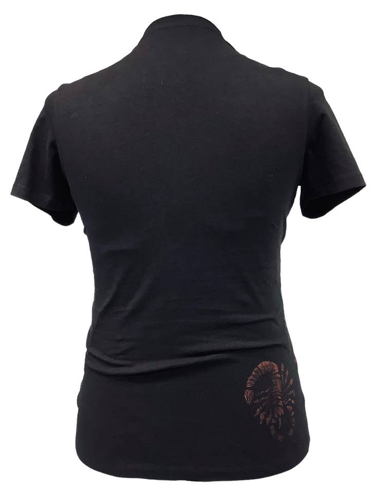 Impromptu Musé - Vendita all'ingrosso Maglietta serigrafata - Donna - T-shirt grafica stampata a mano Scorpione nera3