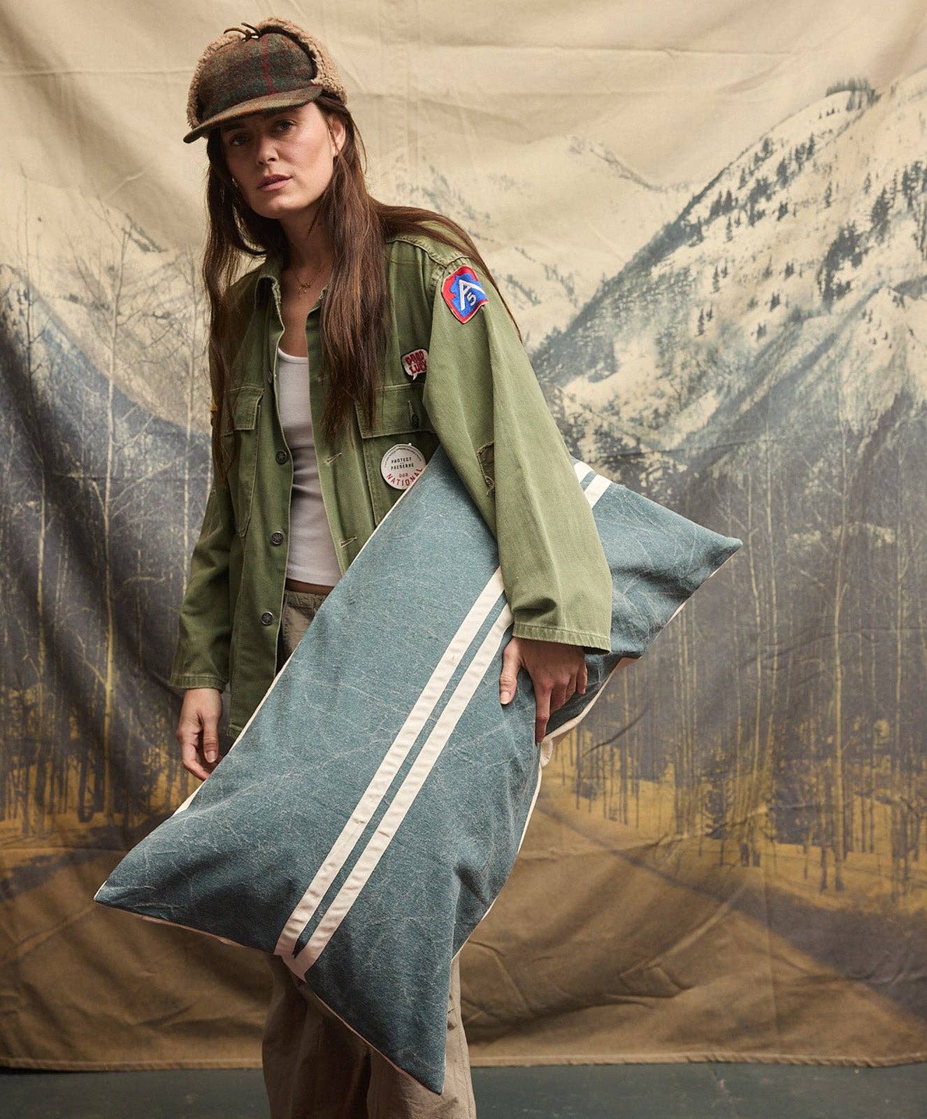 Pony Rider - Wholesale Chair cushion - Summer 25 - Wanderful Rectangle Cushion | Silver Pine1