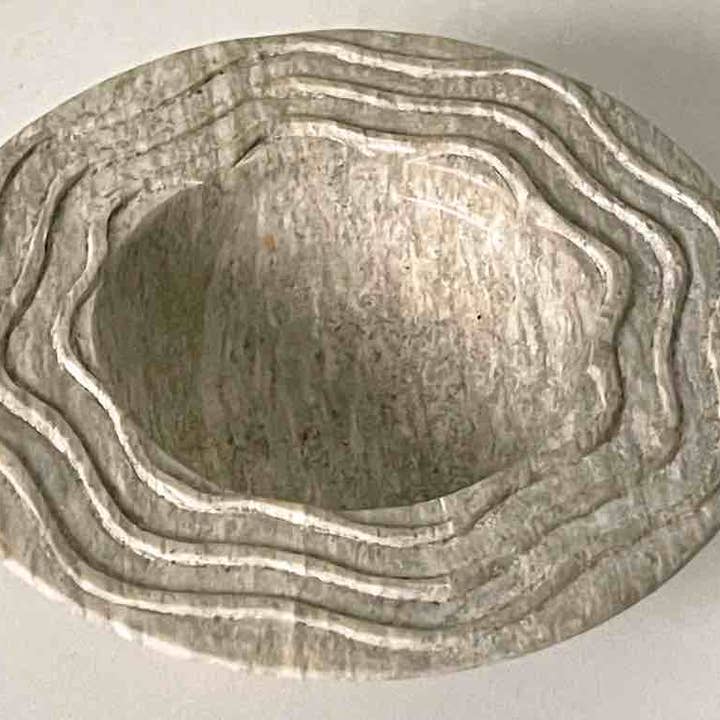 Tigela vietnamita pequena de borda larga em pedra-sabão esculpida à mão por atacado de The Niger Bend