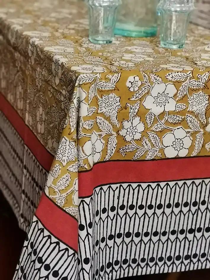 Nayda Diaries – Toalha de mesa por atacado – Toalha de mesa indiana retangular com flores e estampa em bloco Jaisalmer2