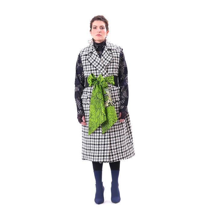 Veste sans manches à col cranté en laine pied-de-poule blanc/noir/gris pour la vente par Vicini d’istanti