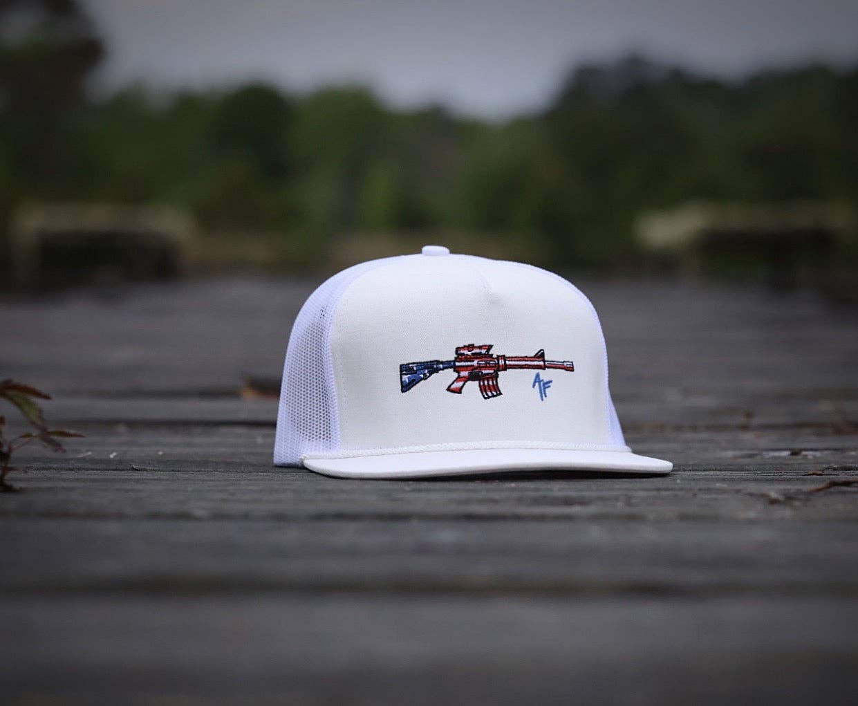 American Fetcher - Wholesale Trucker Hat - Unisex - Defender — White0