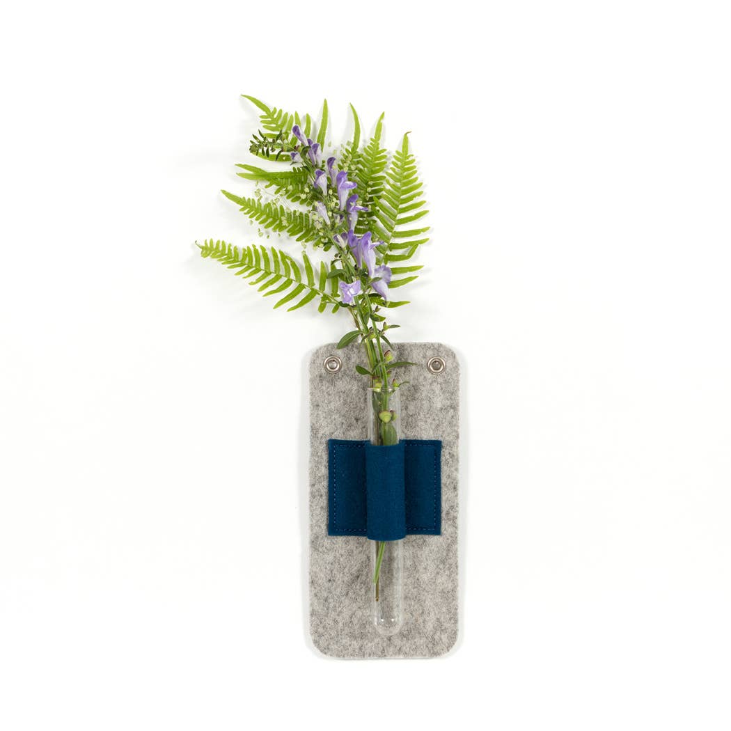 Studio 82° - Wholesale Vase - Merino Wool Felt Wall Mounted Stem Vase - Frost White9