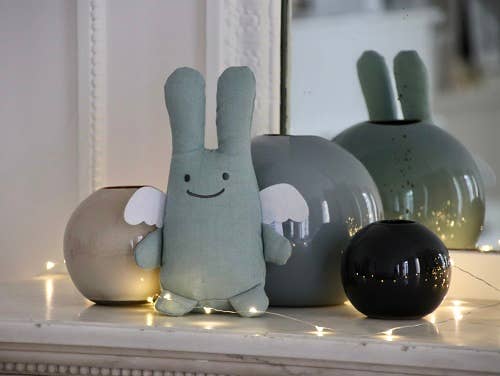 TROUSSELIER SAS - Vente Peluche – enfant et bébé - Ange Lapin Doudou avec Hochet - Coton Bio Celadon 2