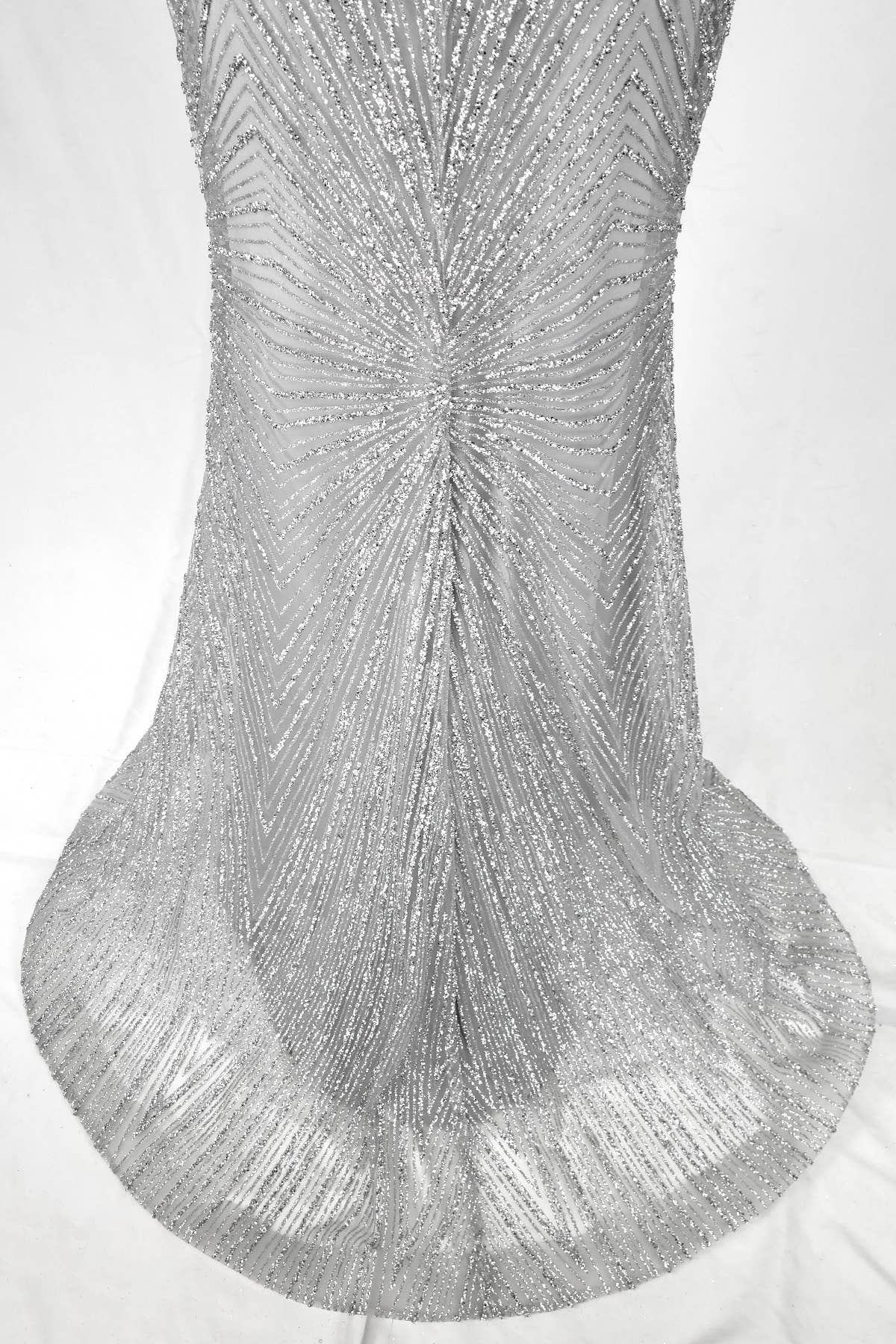 Chicas - Wholesale Gown - Women's - Long sparkling mermaid dress with hanging jewels CF00122