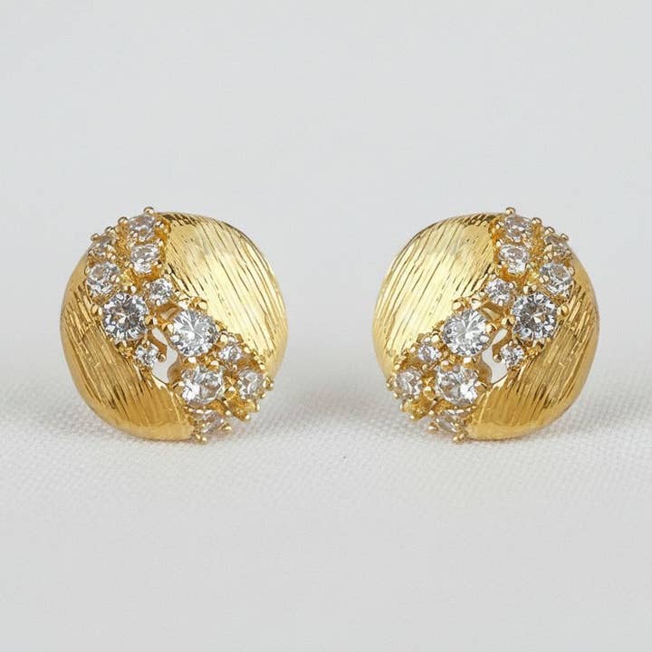 Brushed Round Cubic Zirconia Stud Earrings for wholesale by Ellemadera