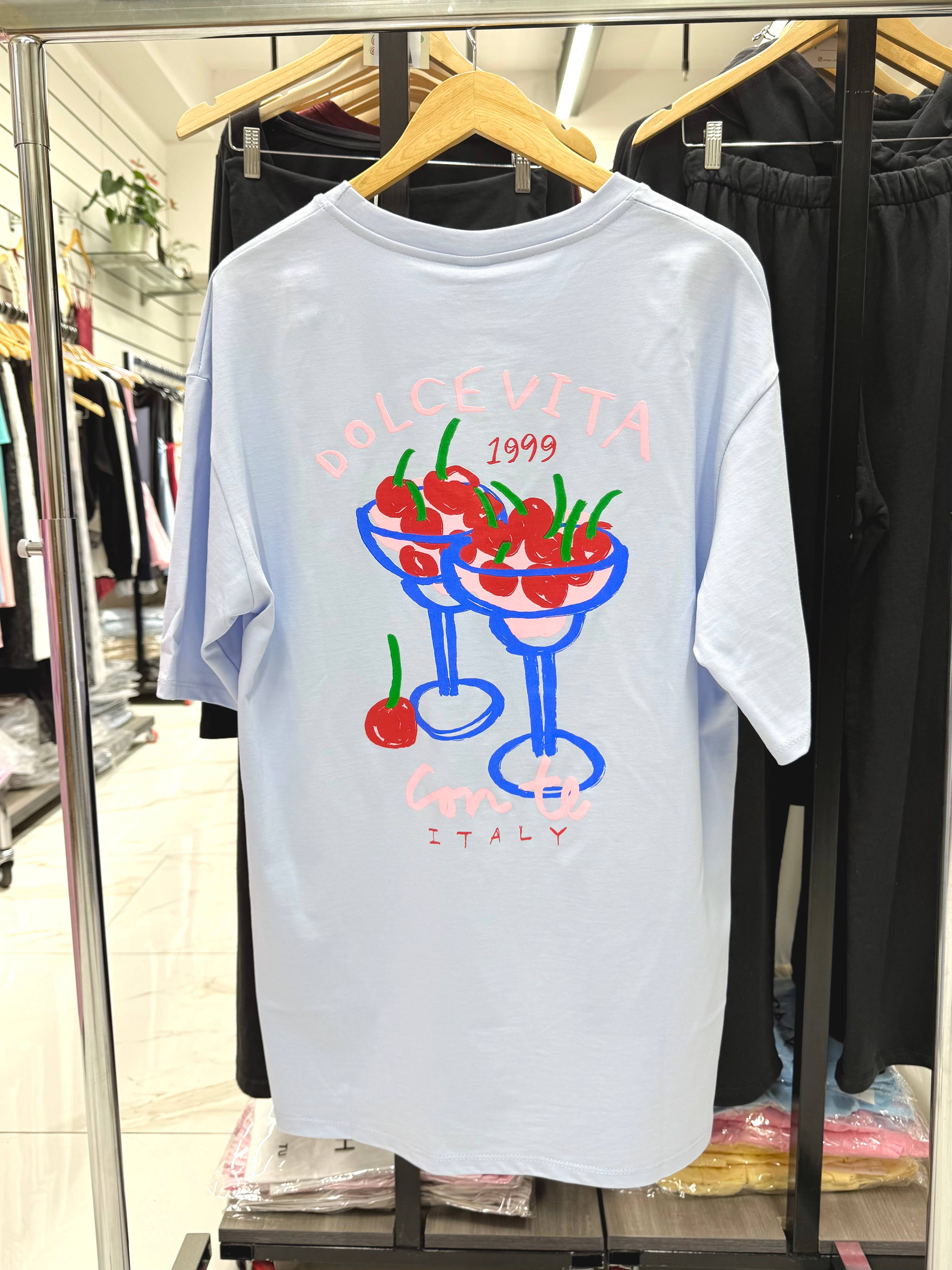 Chilli Girl Collection - Wholesale Screen printed t-shirt – Women′s - Oversize Dolce Vita print cotton t-shirt with charm 0