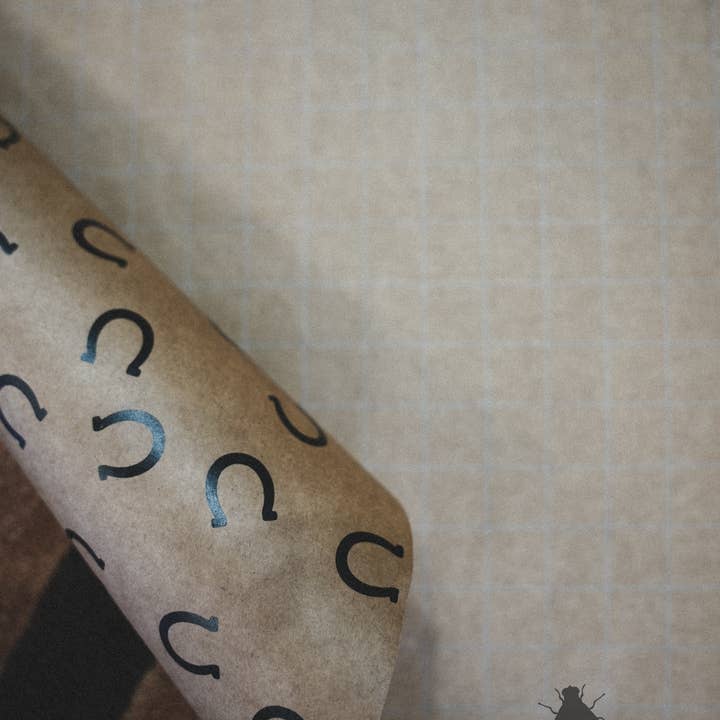 2 Fly Co - Wholesale Wrap - Women's - WRAP THA PREZ *LUCKY2