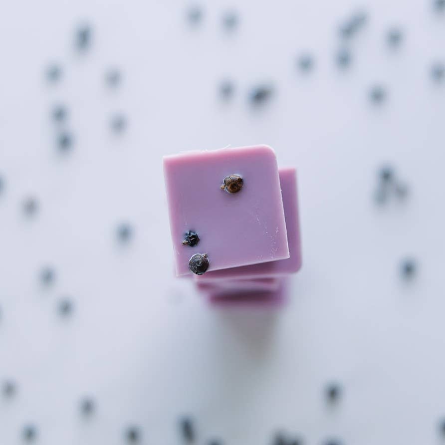 Candles By Laura - Wholesale Wax Melt - Wild Huckleberry 6 oz Soy Wax Melt1