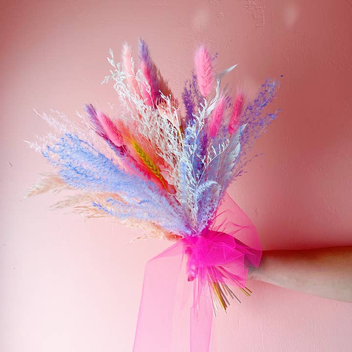 In Flower - Wholesale Dried/Pressed Flowers - In Flower Dried Floral Bouquet - Medium0