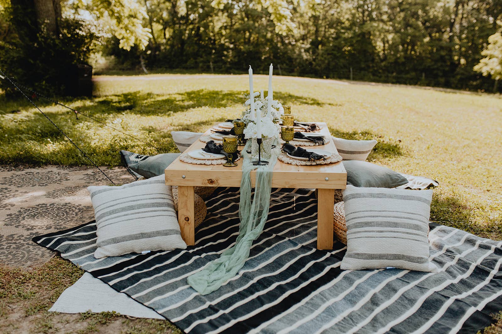 Beyond Borders Collective | Artisan-Made Blankets & Throws - Wholesale Throw Blanket - Caminante Blanket - Greyscale2