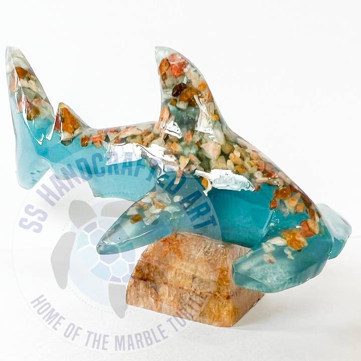 Hammerhai aus Harz 3,5" für den Großhandel von SS handcrafted Art