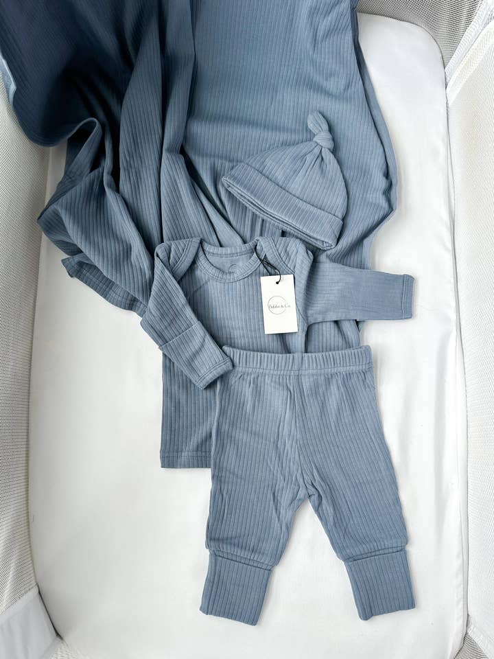 Bubbo & Co. – wholesale Clothing set – Baby – organic newborn going home ribbed set - ocean blue