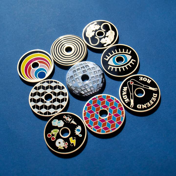 Stylish Enamel 45 Adaptor (Vinyl Accessory) for wholesale by Love & Victory