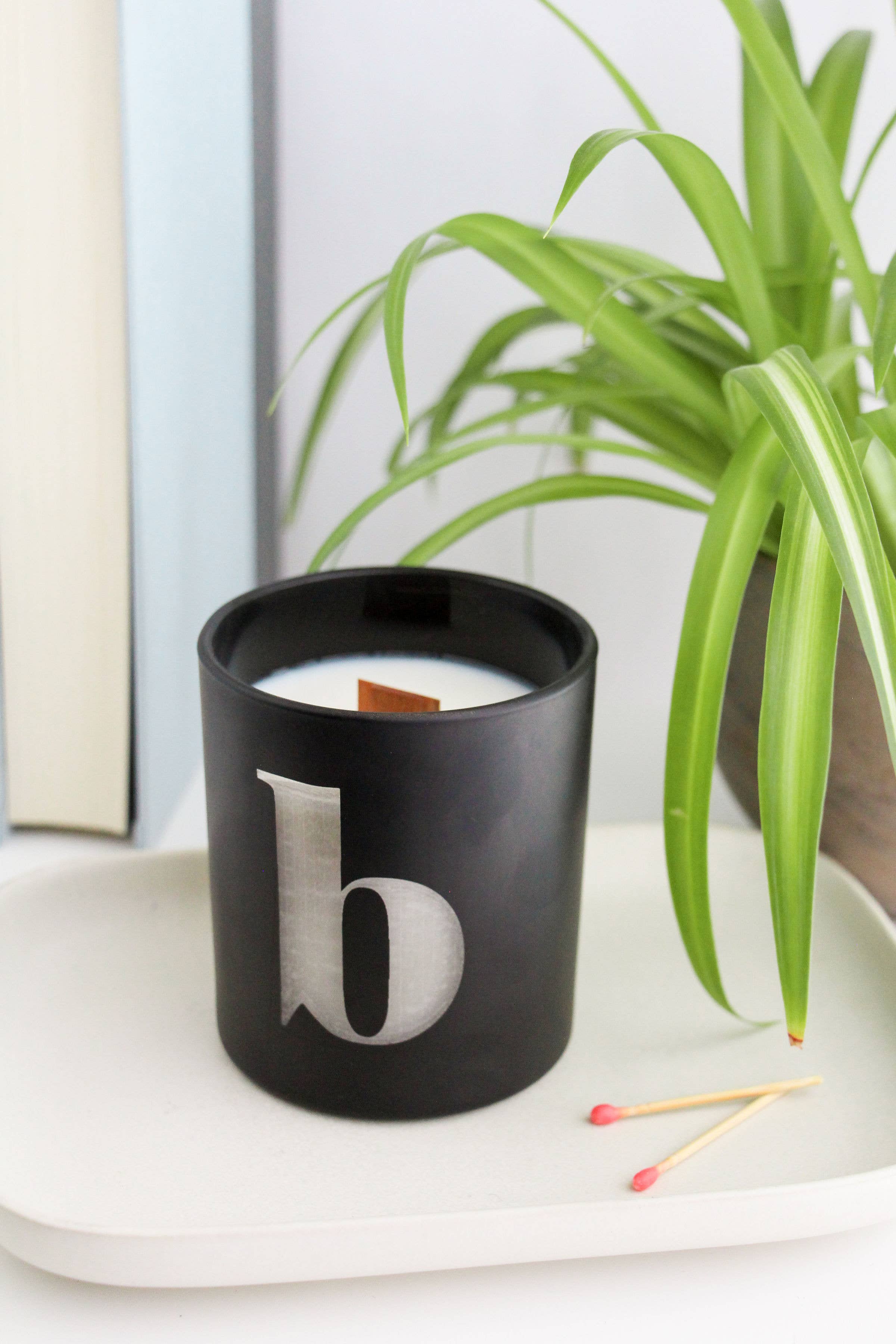 Wholesale Candles - Vente Bougie en bocal - Bougies noires personnalisées gravées de 8 oz (227 g) | Parfums les plus vendus12