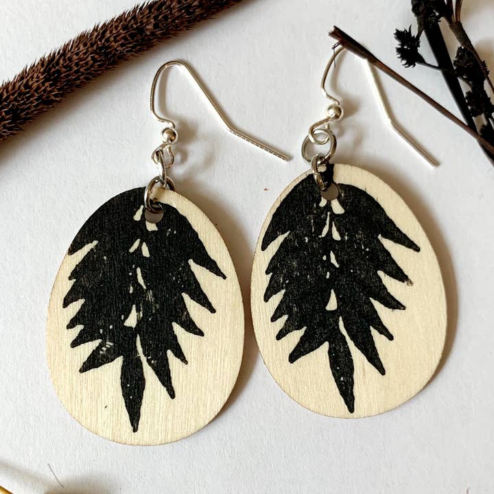 Øreringe - Stor Trædråbe - Blade for engroshandel hos Shakes + Speares