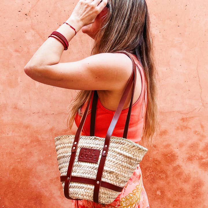 Brown Rodeo carrycot for wholesale by THE CODE