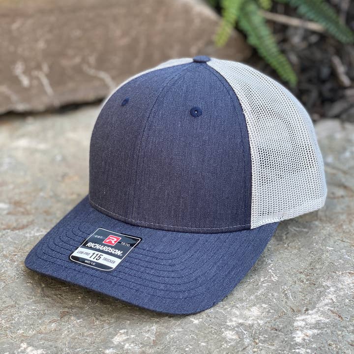 Emerald and Clay - Venta al por mayor Gorra trucker - Mujer - Mama Shark - Sombrero de piel
