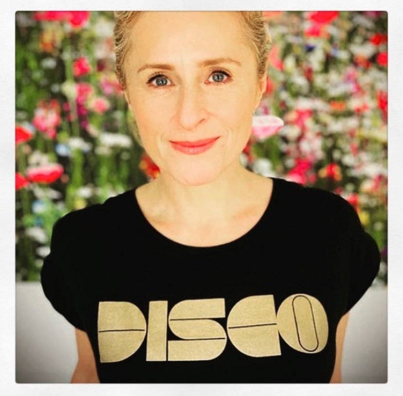 Disko Kids – wholesale Screen printed t-shirt – Women′s – DISCO Tshirt Black & Gold8