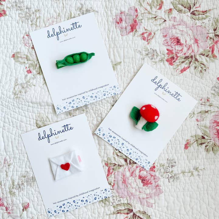 delphinette - Wholesale Hair Clip - Kids - Sweet Pea Pod Green Hair Clip4