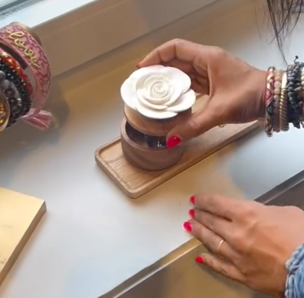 Anoq - Wholesale Jewelry Box/Organizer - Jewelry box fragrance diffuser, tray set and wooden box4