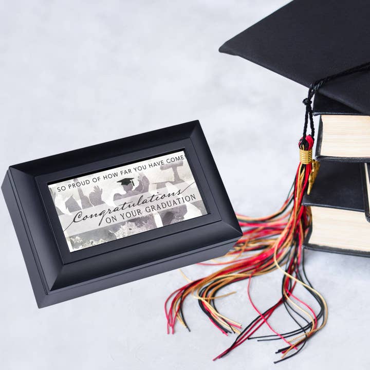 Dicksons – wholesale Music box – Child & baby – GRADUATION CONGRAULATIONS MUSIC BOX1