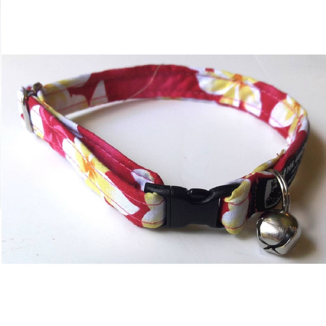 Dog Gone Hawaiian - Wholesale Pet Collar - Cat - Hawaiian Adjustable Cat Collar with Safety Buckle and Bell1