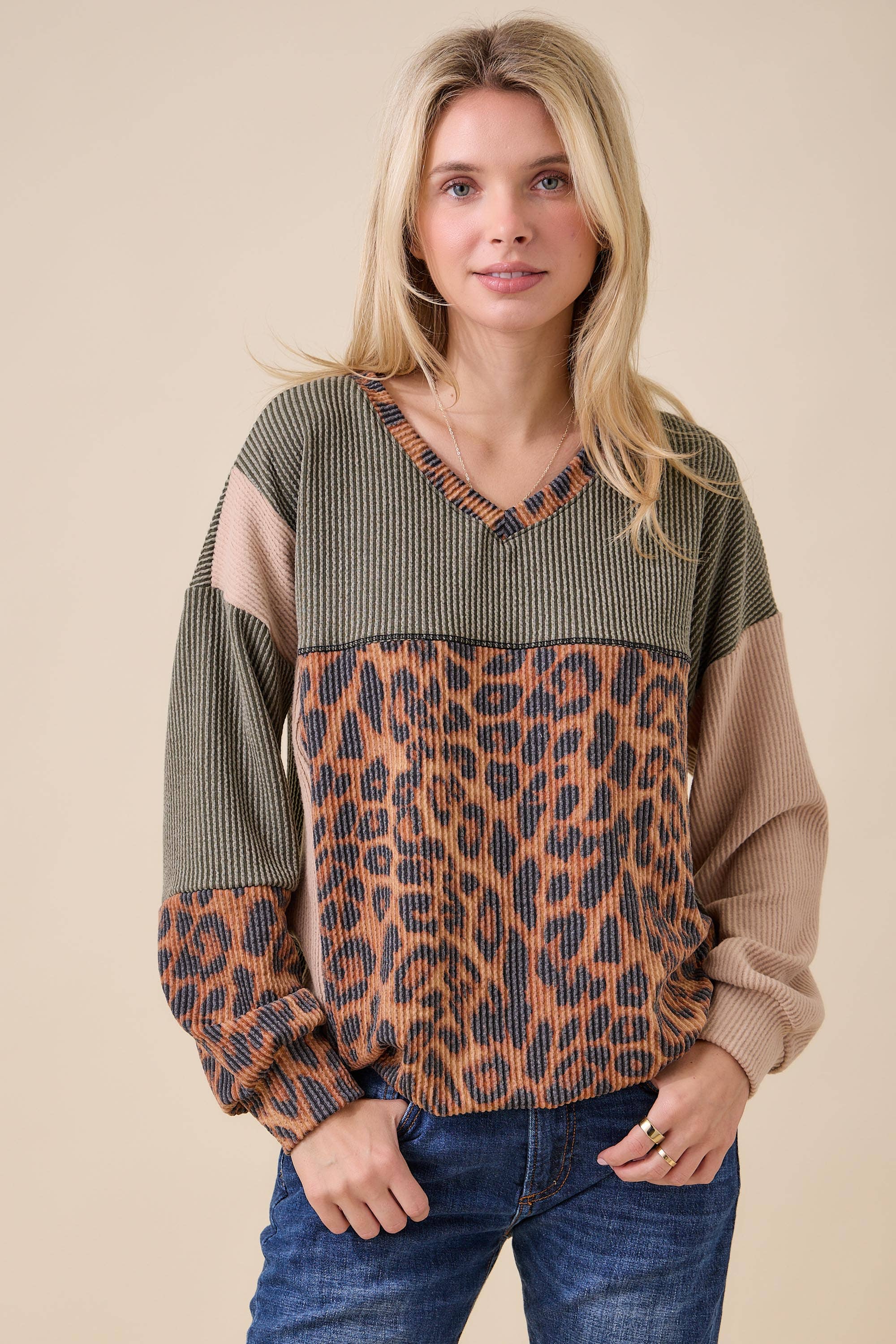 Celeste Clothing - Wholesale Knit Top - Women's - WOMEN'S RIB COLOR BLOCK ANIMAL PRINT LONG SLEEVE TOP11