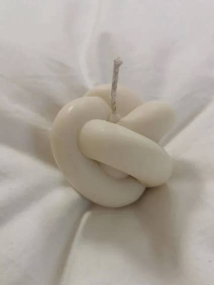 Vela Knot, cera de soja, color crema para venta al por mayor de Fresh Thinking Co