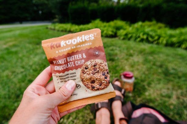 KAKOOKIES - Wholesale Cookie - Peanut Butter Chocolate Chip Cookie6