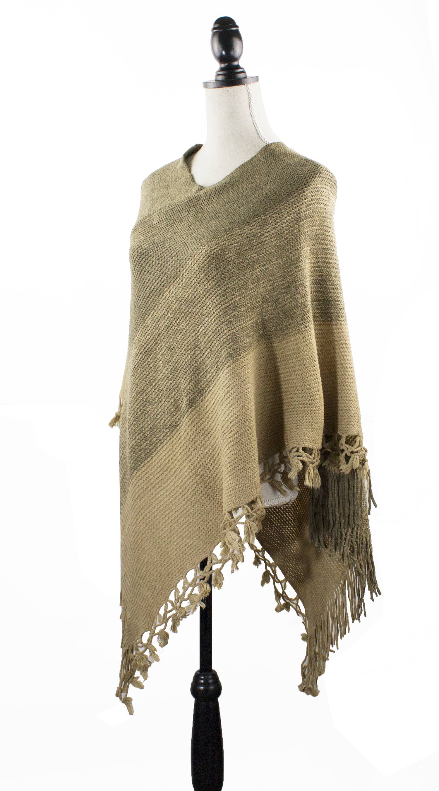 Fennco Styles - Venta al por mayor Poncho - Mujer - Suéter Poncho de Bloques de Color con Flecos19