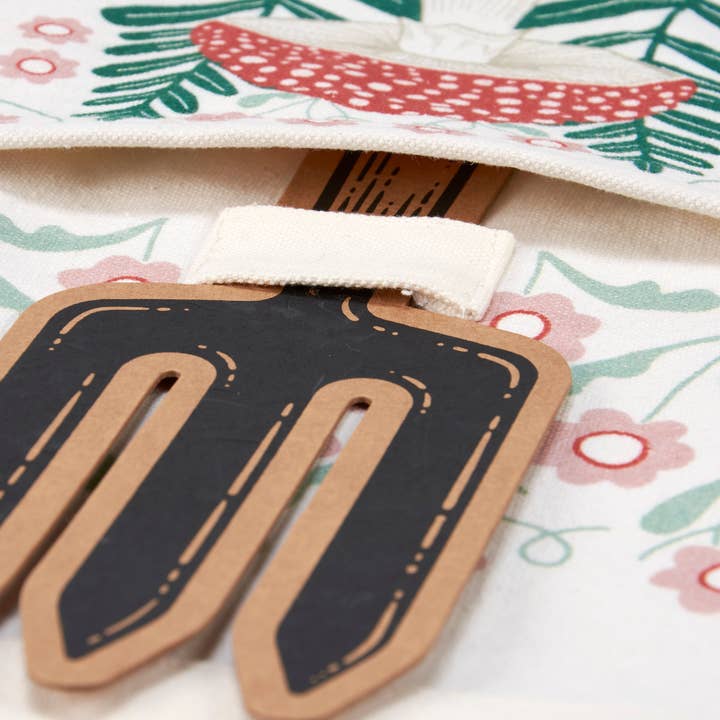 Primitives by Kathy - Wholesale Apron - Mushroom Art Garden Apron2