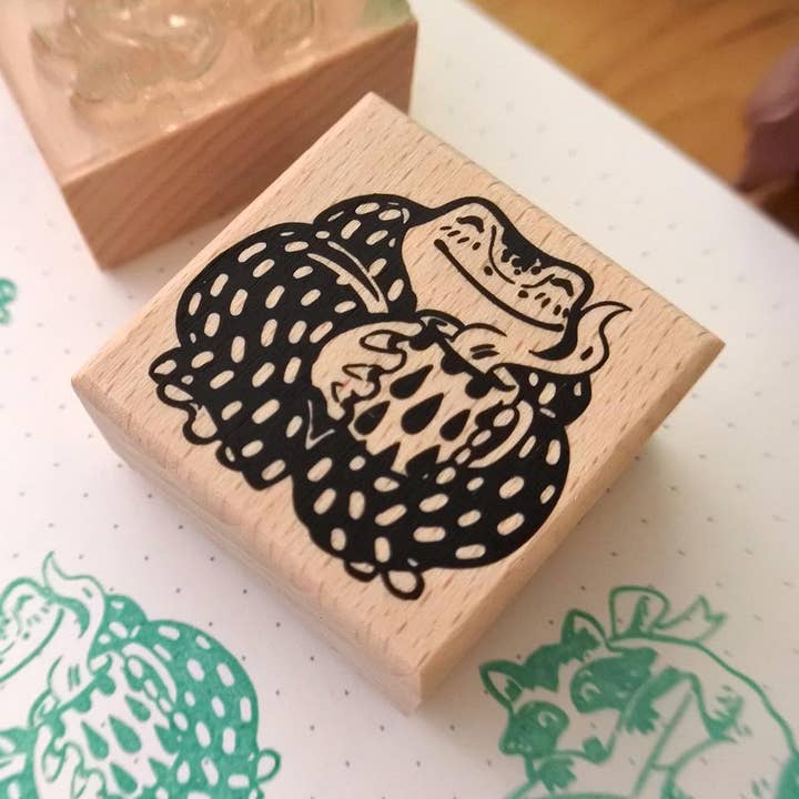 Cozy Frog Rubber Stamp for wholesale by Cottonbook