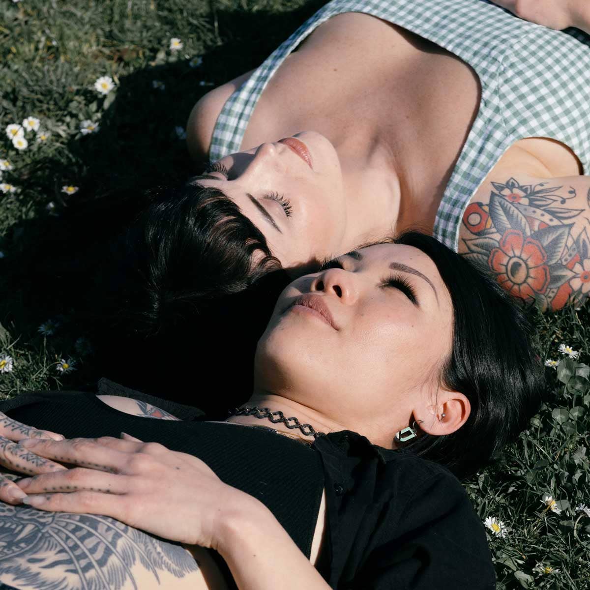 MapleXO - Wholesale Dangle Earrings - Cathedral Earrings1