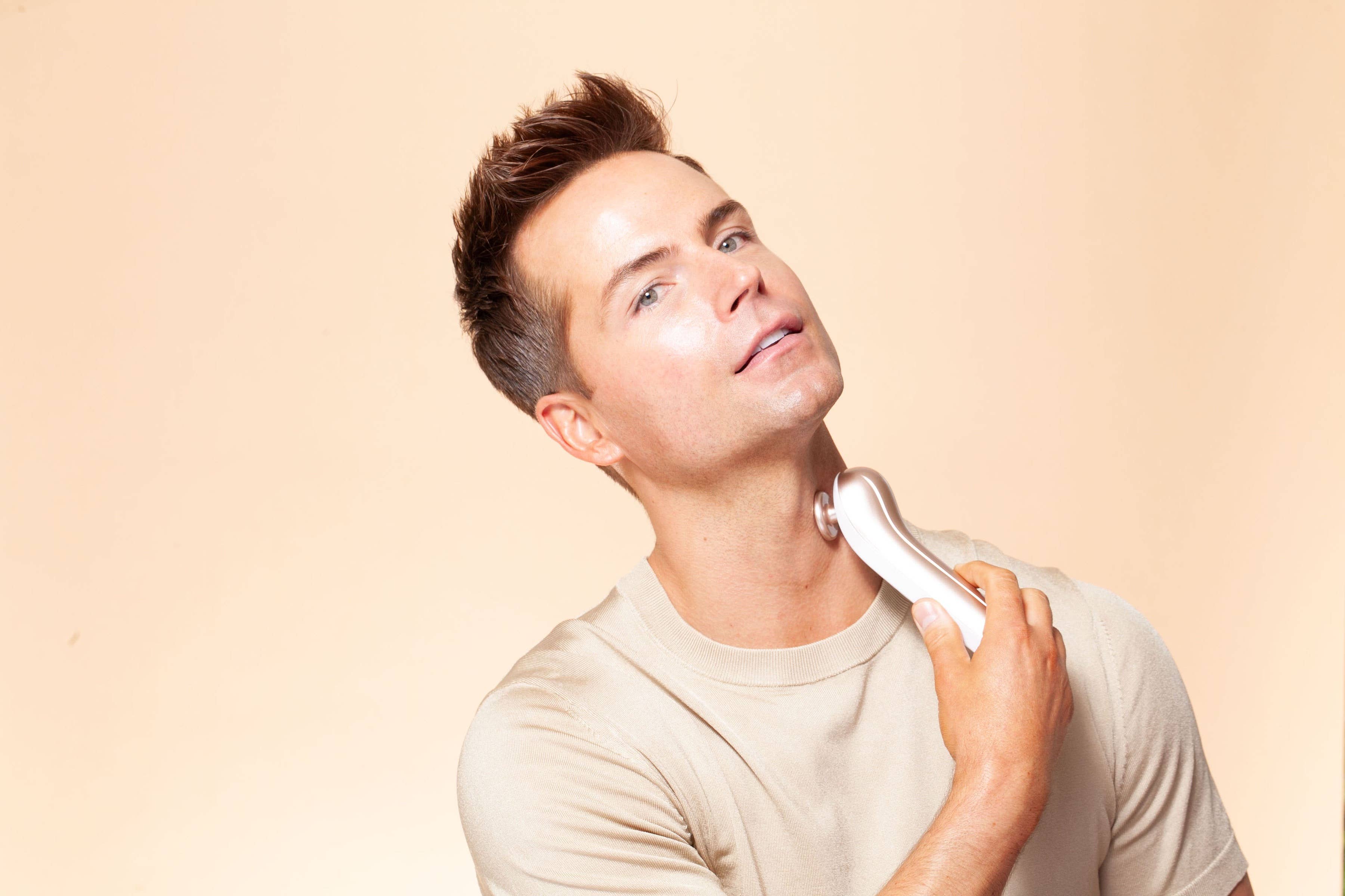 Skin Skulpt - Wholesale Electronic Skincare Device - Plasma Skin Perfector (case of 20)4