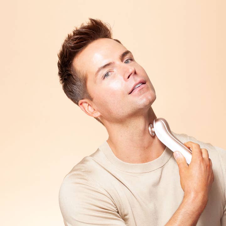 Skin Skulpt - Wholesale Electronic Skincare Device - Plasma Skin Perfector (case of 20)4