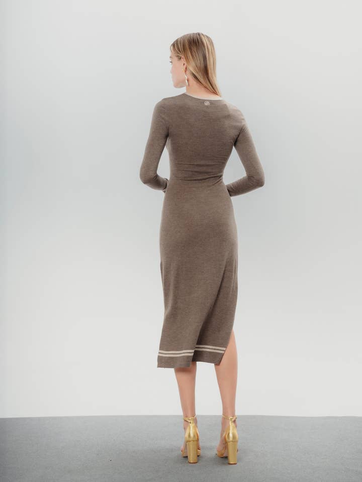 Dolores Promesas - Vente Robe – femme - Robe midi en maille Marta Promises