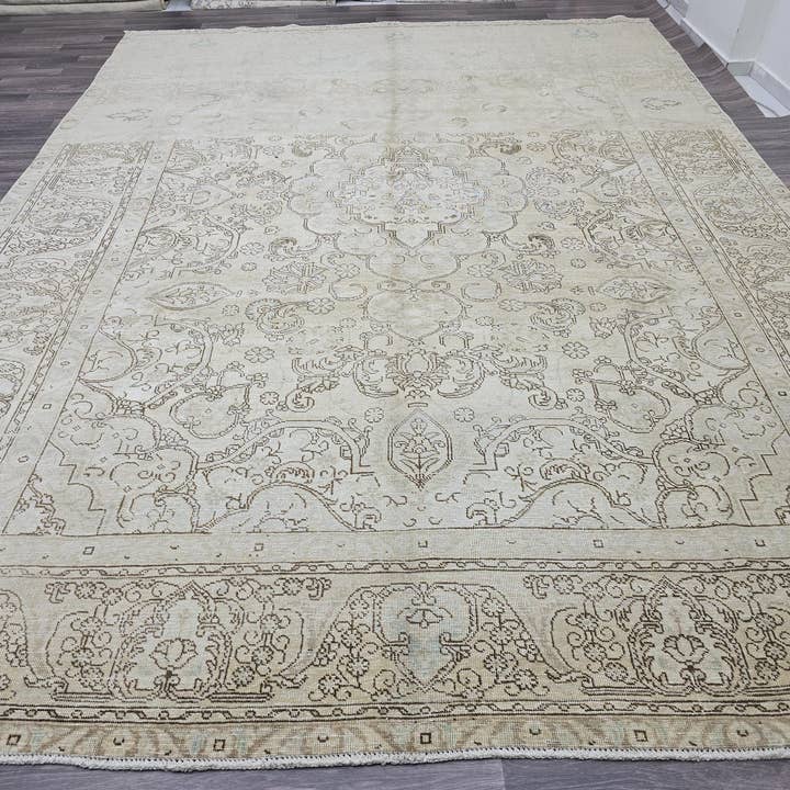 Oversize 10x13 Hand-Knotted Wool Oushak Rug: Vintage Turkish Carpet for wholesale by MesopotamiaRugs