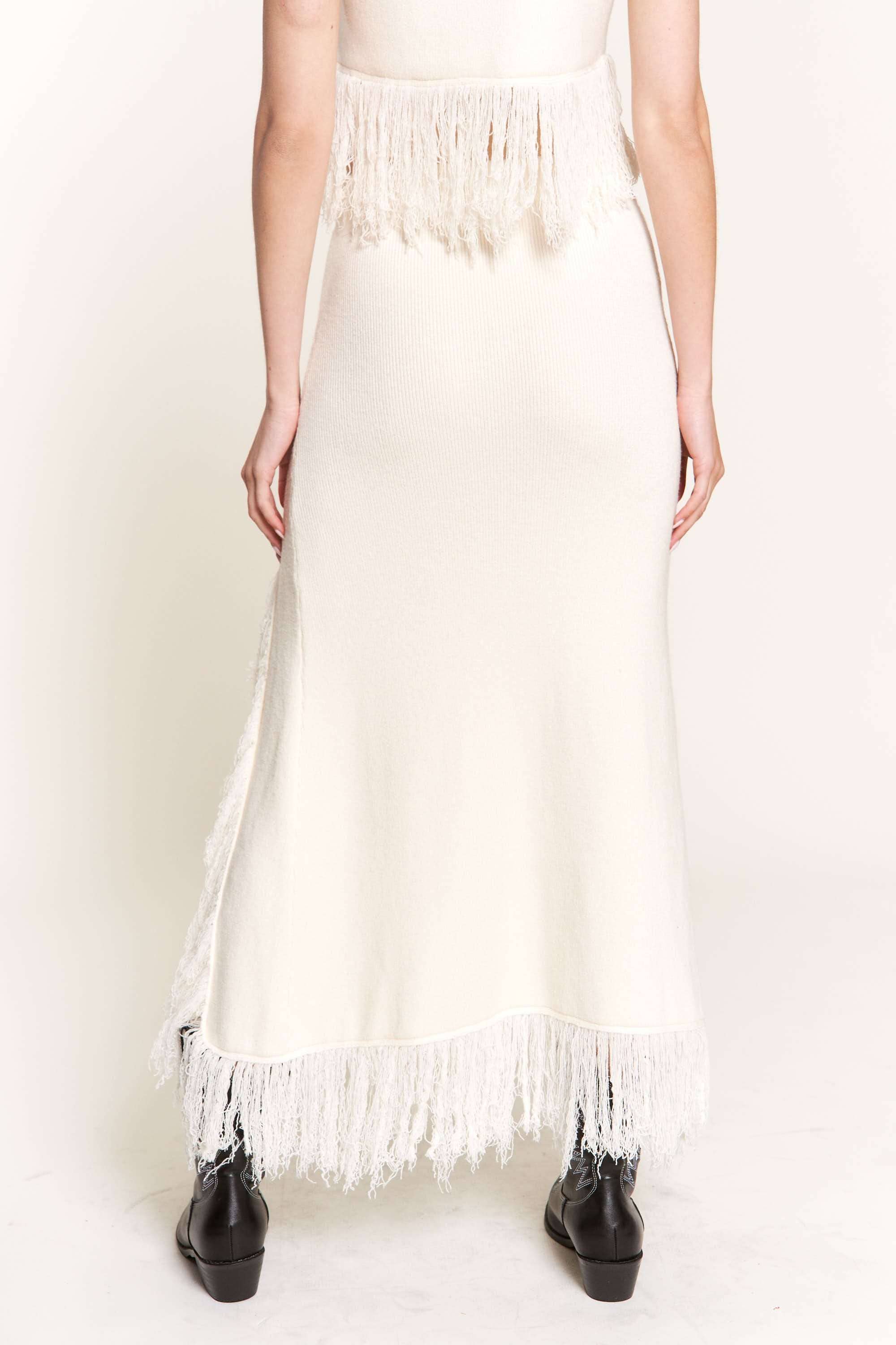 elfenben ELFENBEN NEDERDEL for engroshandel på Faire11