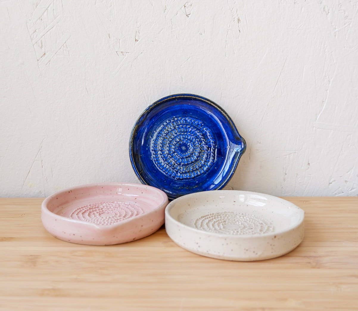 Little Lily Pottery - Wholesale Rasp - Knoflookrasp van steengoed1