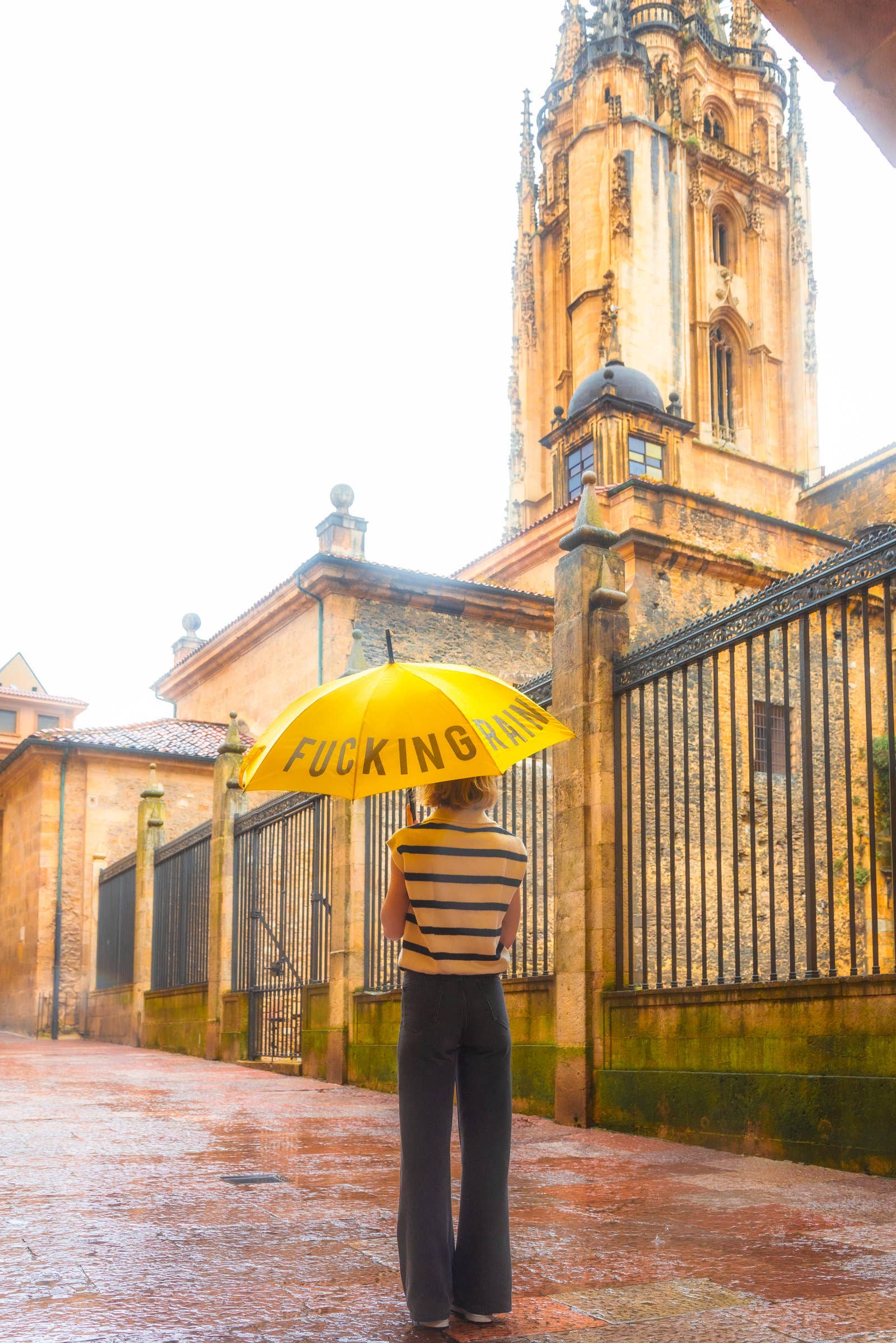 Fisura - Vente Parapluie – unisexe - Parapluie réfléchissant jaune « Fucking Rain »3