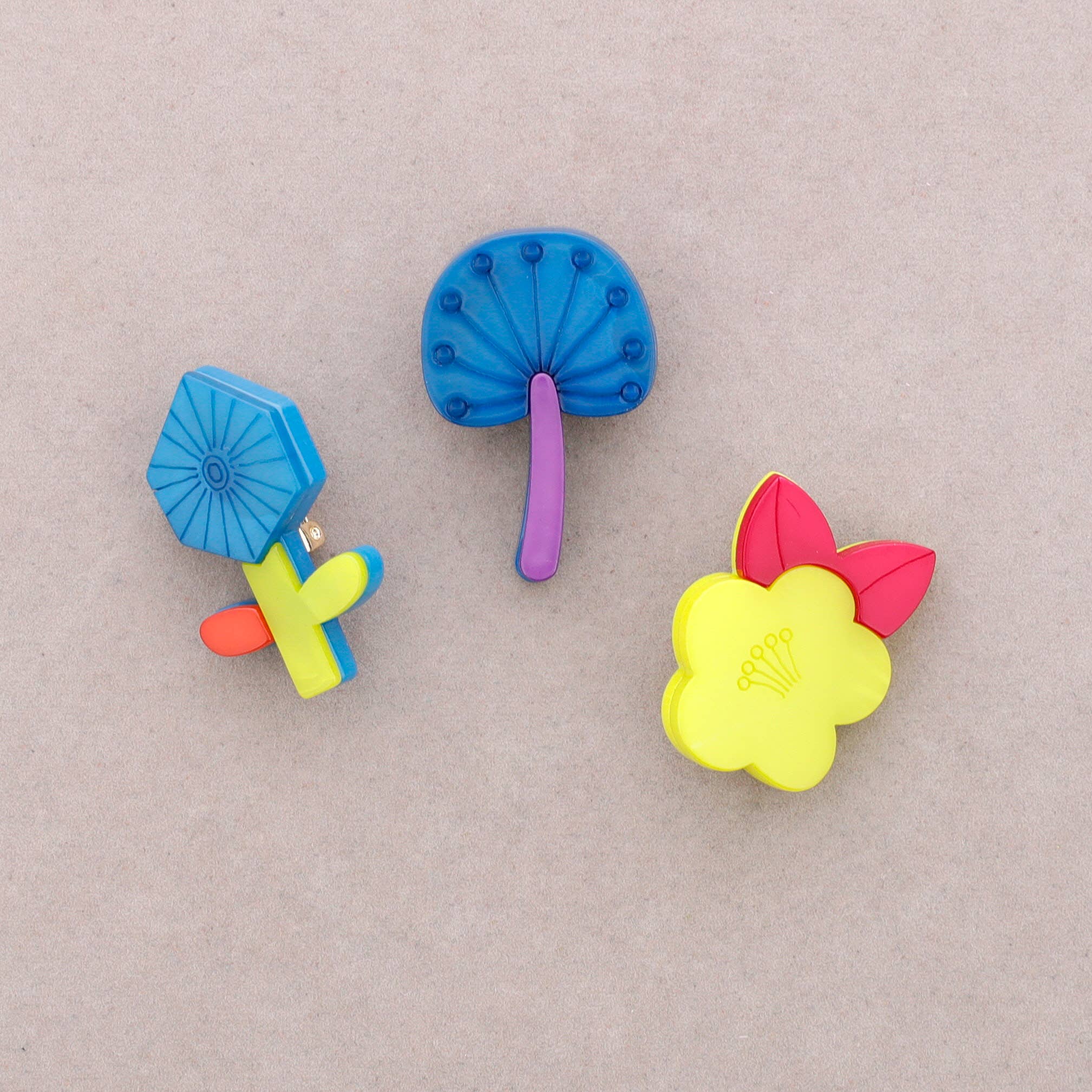 Sonata - Wholesale Snap Jewelry - Triple Flower Resin Brooch Set4