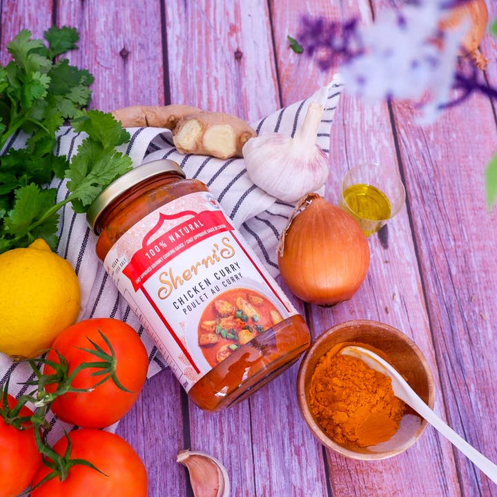 Cari de poulet Sherni's pour la vente par The Canadian Foods Distribution