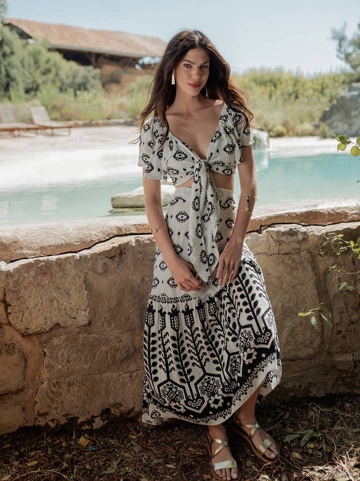 BORNEO WHITE LONG SKIRT para venta al por mayor de Piti Cuiti