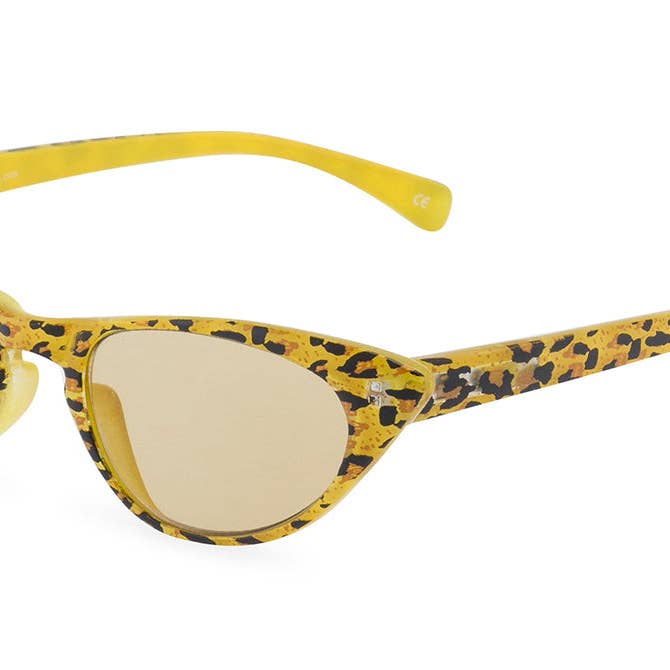 Retropeepers Ltd – wholesale Sunglasses – Women's – Peggy Cat Eye Sun Readers - Yellow Leopard1