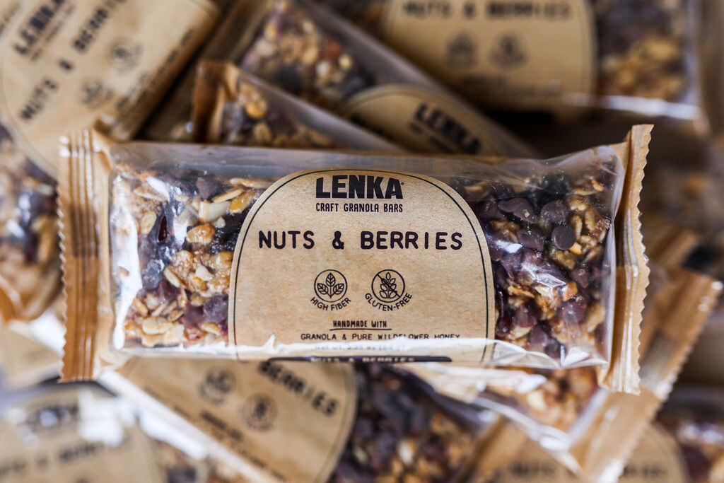 Lenka Craft Granola Bars - Wholesale Snack Bar - Nuts and Berries Granola Bar1