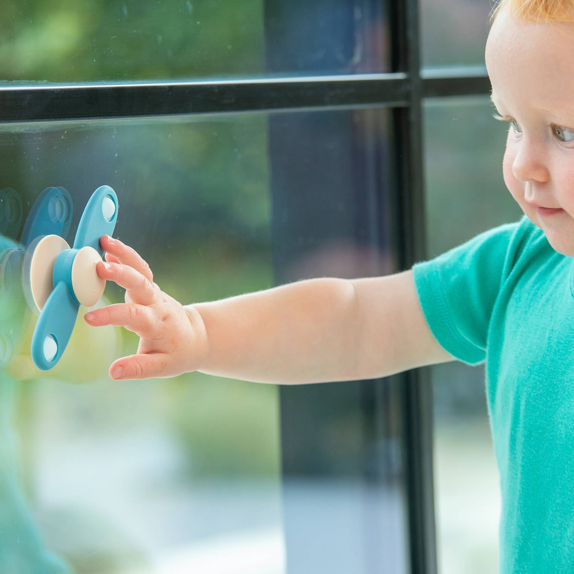 Commotion (Europe) BV – wholesale Leksaksset - Barn – SiliSoft® propeller-spinner med sugkopp (neutral)3