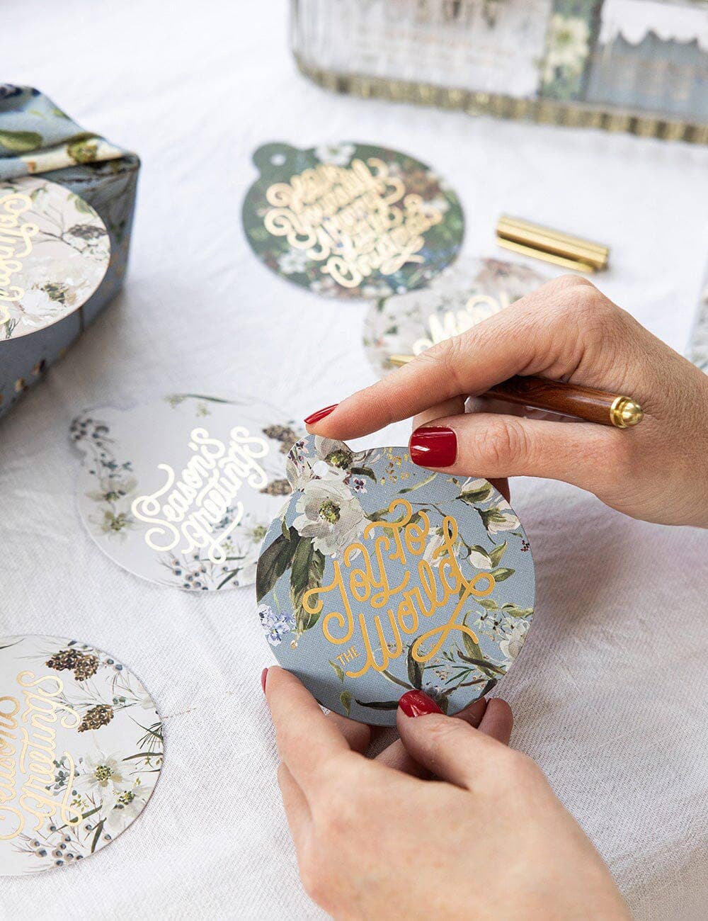 Bespoke Letterpress - Vente Étiquette cadeau - Étiquettes-cadeaux de Noël 12pk "Un jardin de Noël" (Boule)8