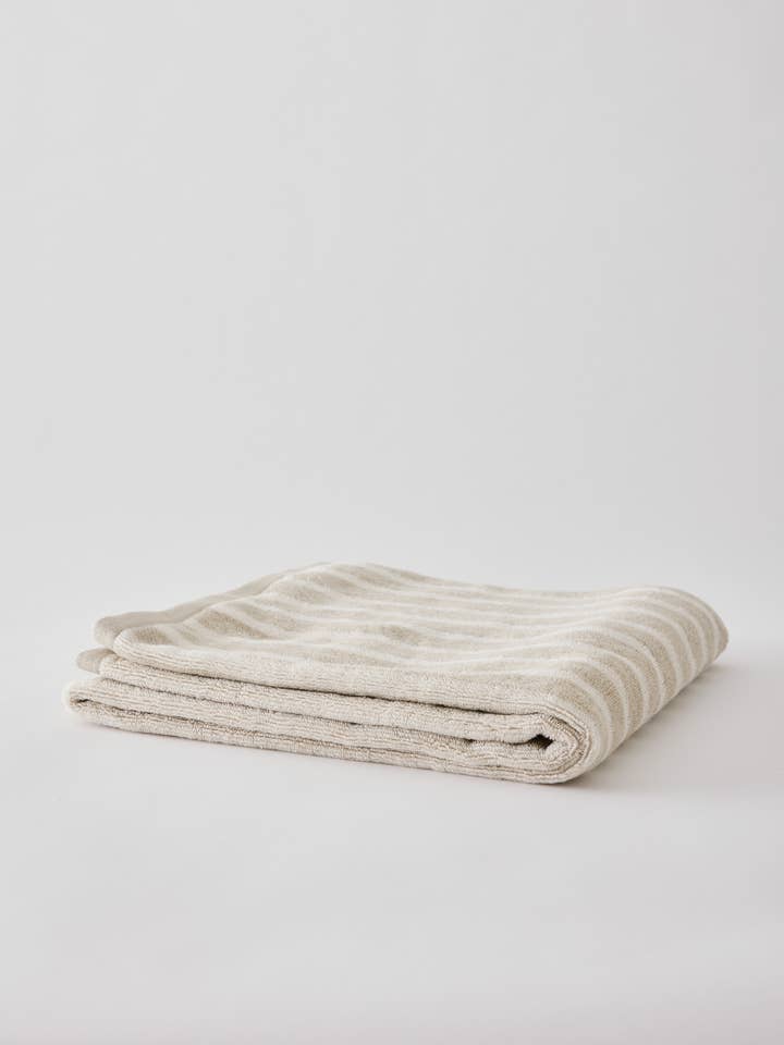 Bonnie bath towel for wholesale by Tell Me More