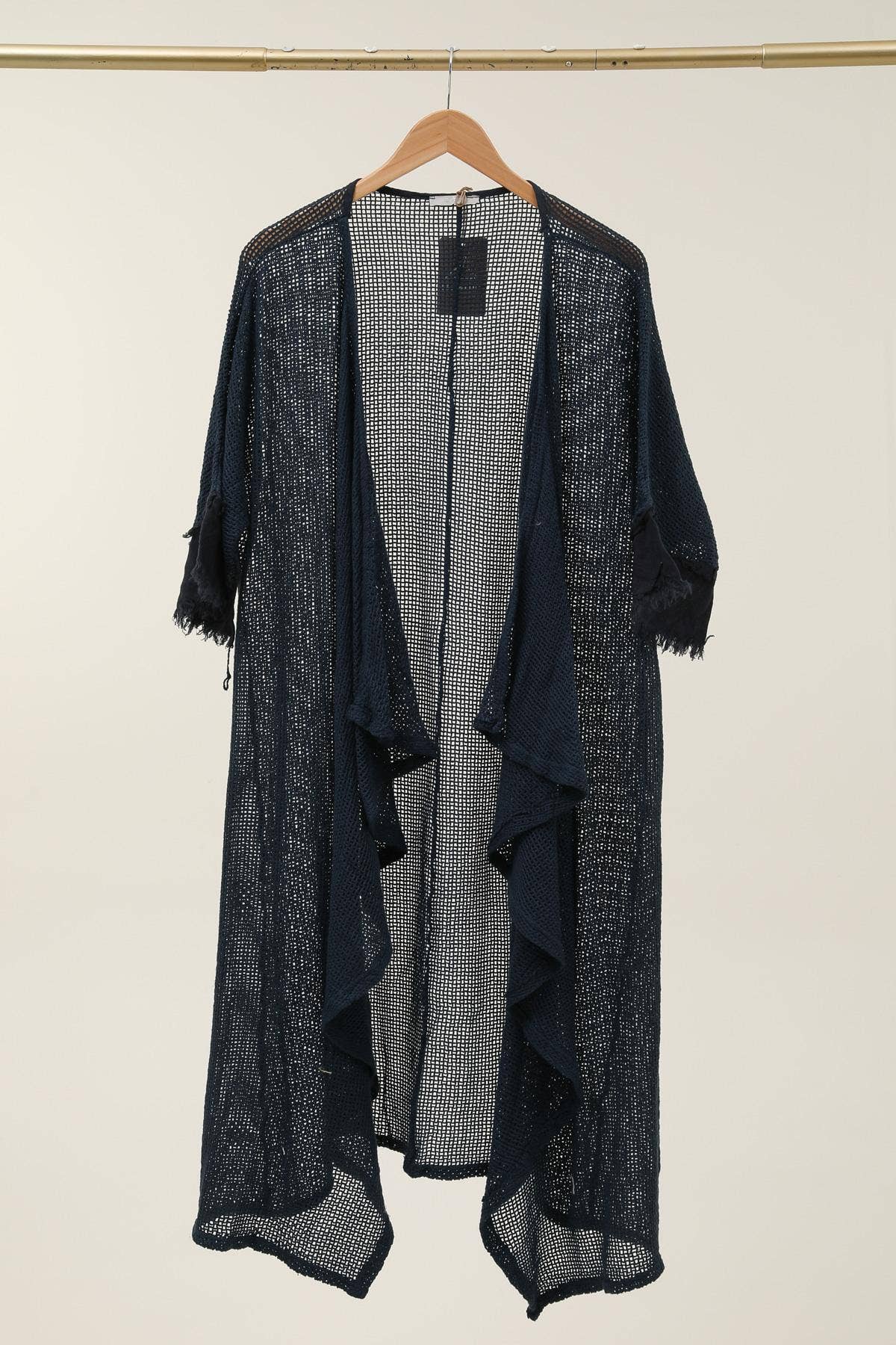 LÉA & LUC - Wholesale Vest - Dames - Opengewerkt vest van 100% katoen met 100% linnen mouwen REF. 608656